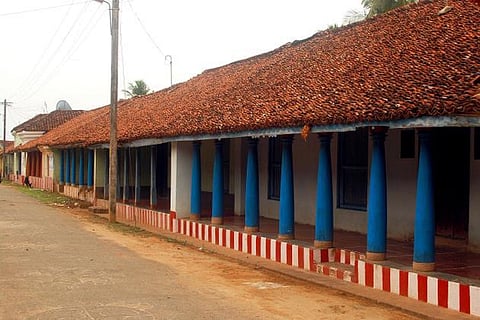 திண்ணைகள் எங்கே போயின?﻿