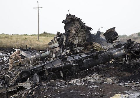 சுட்டு வீழ்த்தப்பட்ட விமானம்: ரஷ்யா ஆயுதங்கள் அளித்ததை நிரூபிக்க முடியும்- உக்ரைன்