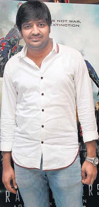 சிவகார்த்திகேயன் ஹீரோவானது எனக்காகத்தான்!﻿: சதீஷ் நேர்காணல்