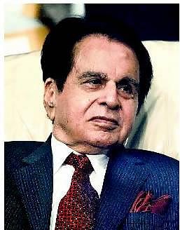 நடிகர் திலீப் குமாருக்கு கவுரவம்: நவாஸுக்கு பெஷாவர் மக்கள் பாராட்டு﻿