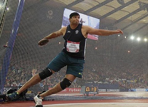 தடகளத்தில் இந்தியாவுக்கு முதல் தங்கம் வென்று தந்தார் விகாஸ் கௌடா