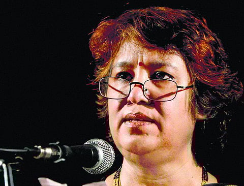 ராஜ்நாத்துடன் தஸ்லிமா சந்திப்பு