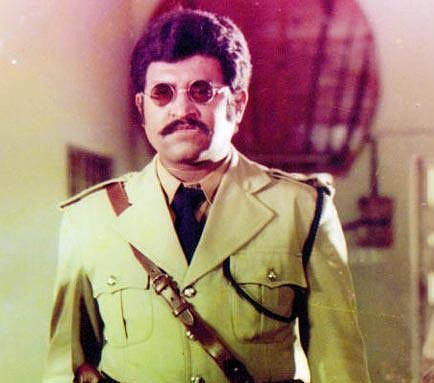 ரீமேக்காகிறது ரஜினியின் மூன்று முகம்