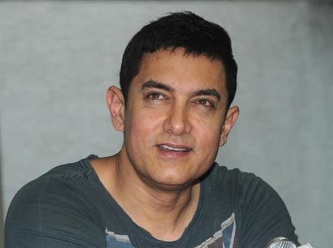 போஸ்டர் சர்ச்சை: ஆமீர்கான் படத்துக்கு தடை விதிக்க உச்ச நீதிமன்றம் மறுப்பு