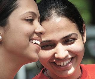 சுமுகமான சமூக தொடர்புக்கு பொய் சொல்லலாம்!- ஆய்வு கூறும் ஆலோசனை