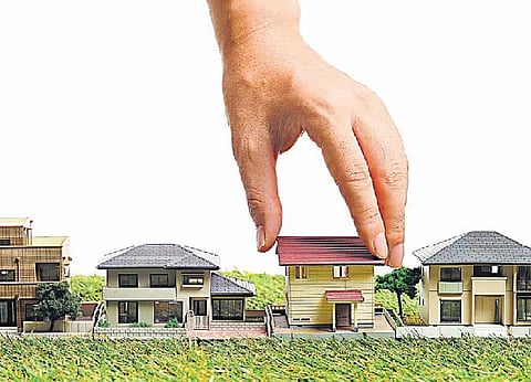 கடனுக்கு வாங்கிய வீட்டை வாரிசுகளுக்குத் தர முடியுமா?