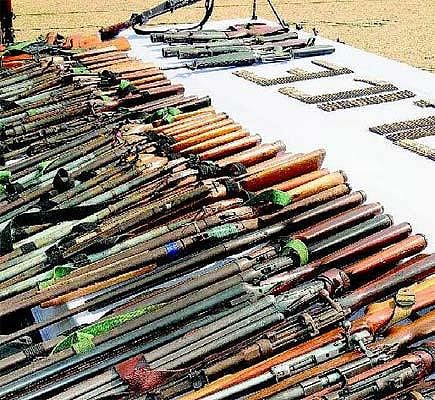 பாக். தீவிரவாதிகளுக்கு  பிஹாரிலிருந்து கள்ளத் துப்பாக்கிகள்﻿: விசாரணையில் திடுக்கிடும் தகவல்