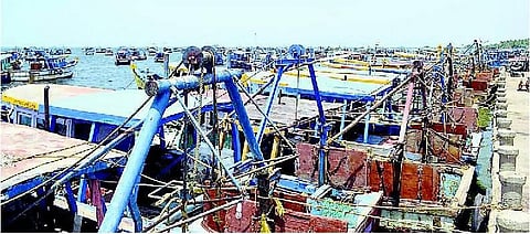 9-வது நாளாக தொடரும் மீனவர்கள் வேலைநிறுத்தம்﻿: நாளொன்றுக்கு ரூ.2 கோடி இழப்பு﻿