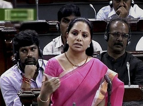 அக்கம் பக்கம்: கவிதா கிளப்பிய சர்ச்சை