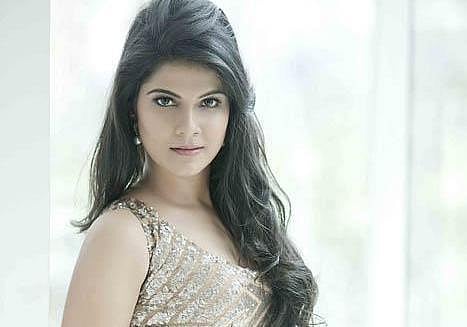 பொம்மை மாதிரியான  கதாபாத்திரங்கள் வேண்டாம் - மணிஷா ஸ்ரீ