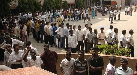 தமிழகத்தில் 3,000 புதிய வாக்குச்சாவடிகள்﻿: புதிய வாக்காளர் சேர்க்கையால் தேர்தல் துறை நடவடிக்கை﻿