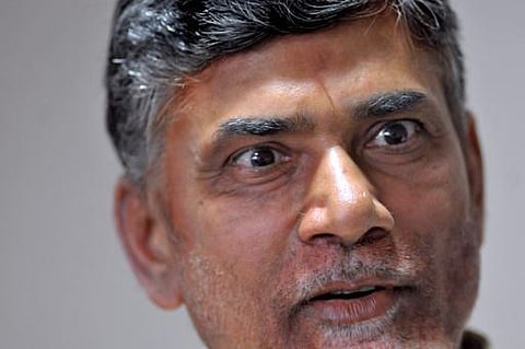 ஆந்திராவின் புதிய தலைநகரம்: விஜயவாடா அருகே அமைகிறது﻿ - முதல்வர் சந்திரபாபு நாயுடு அறிவிப்பு﻿