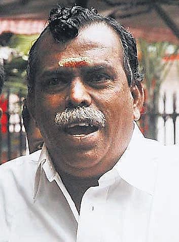 ஸ்டாலின் அணிக்கு தாவினார் ‘மிசா’ பாண்டியன்: அழகிரி ஆதரவாளர்கள் அதிர்ச்சி