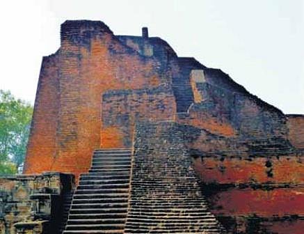 உயிர்த்தெழும் நாளந்தா