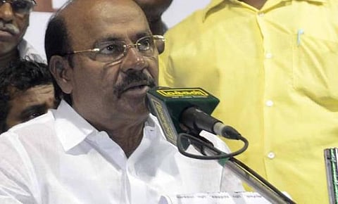 சகாயம் குழுவுக்கு தடை கோரியுள்ள தமிழக அரசின் நடவடிக்கை கண்டிக்கத்தக்கது: ராமதாஸ்