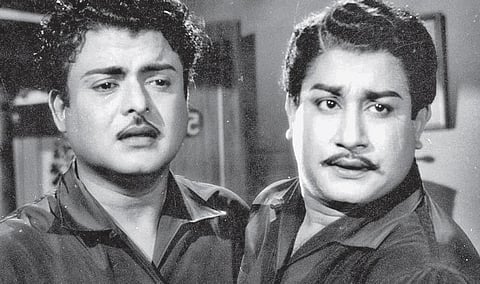 தூங்கிக் கிடக்கும் நீதி