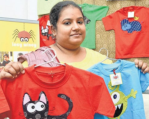 சாதிக்கத் தூண்டிய கைவினைக் கலை