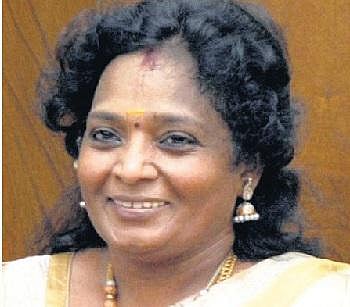 தமிழகத்தில் 355 அஸ்திரத்தை கையில் எடுக்கிறதா பாஜக அரசு?- மக்களை காக்க எதுவும் நடக்கலாம் என்கிறார் தமிழிசை