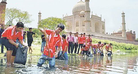 அச்சுறுத்தும் சீர்கேடுகள்