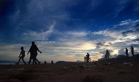 ஹுத்ஹுத் அச்சுறுத்தல்: ஆந்திராவில் உஷார் நடவடிக்கை