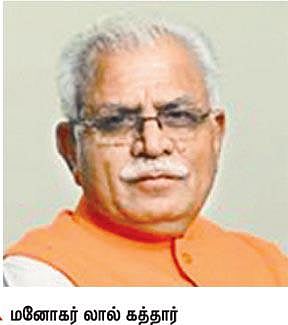 பெண்கள் நாகரிகமாக உடை அணிந்தால் பலாத்கார சம்பவங்களை தடுக்கலாம்﻿: ஹரியாணா பாஜக முதல்வர் வேட்பாளர் பேச்சால் சர்ச்சை﻿