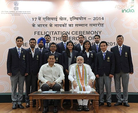 விளையாட்டுத் துறை சாதனைகளால்  இந்தியர்களின் மதிப்பு  உயரும்: மோடி