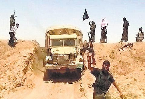 ஐ.எஸ். அமைப்பு: ஊடுருவும் அந்நியர்கள்﻿