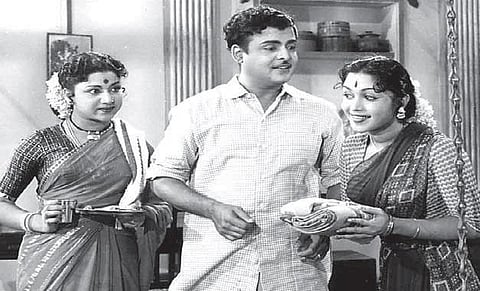 திரையிசை: உல்லாசம் பொங்கும் இன்ப தீபாவளி