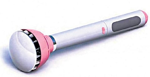 மழையை விரட்டும் மாயக்குடை