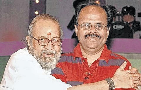 கிரேசியைக் கேளுங்கள் 5 - கவிஞர் வாலி கொடுத்த பட்டம்