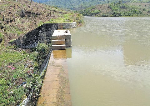 தமிழகத்துக்கு நீர் ஆதாரமான பகுதியில் கேரளம் புதிய அணை