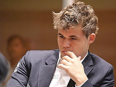 உலக செஸ் போட்டி: கார்ல்சன் அதிரடி வெற்றி