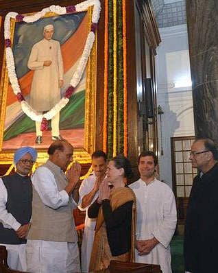 நேருவின் நேர்மையை சந்தேகிக்க முடியாது: ராஜ்நாத் சிங்