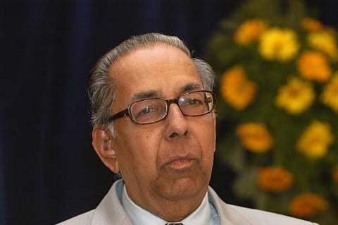 ஜெயலலிதா ஆதரவாளர்கள் என்னை மிரட்டினார்கள்﻿: முன்னாள் அரசு வழக்கறிஞர் ஆச்சார்யா குற்றச்சாட்டு