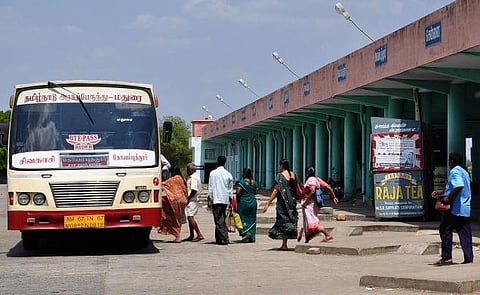 தமிழகம் முழுவதும் 286 புதிய பஸ்கள் முடக்கம்﻿: இயக்கத்தில் விடாமலேயே வட்டி கட்டும் அவலம்﻿