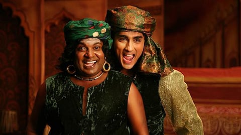 எதிர்மறை விமர்சனங்களையும் ஏற்றுக்கொள்ள வேண்டும்﻿: இயக்குநர் வசந்தபாலன்