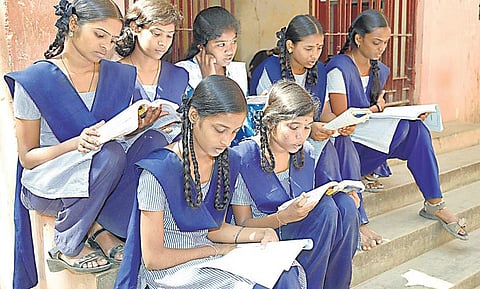 ப்ளஸ் 2 வெற்றிப் பாதை | எளிதாக ஜெயிக்க, மதிப்பெண் குவிக்க