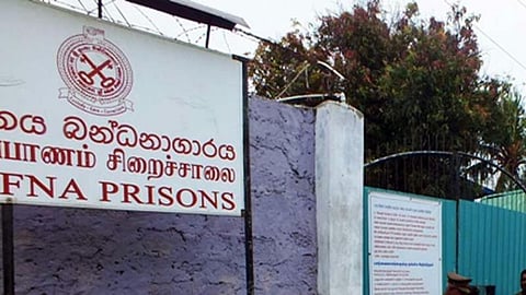 யாழ்ப்பாணச் சிறையில் 38 தமிழக மீனவர்கள் உண்ணாவிரதம்