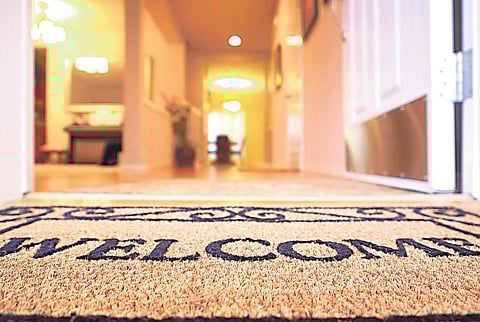 அழகான மிதியடிகளும் அவசியம்﻿