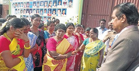 கும்பகோணம் பள்ளி தீ விபத்து﻿: இழப்பீடு கோர 15 நாட்கள் கால நீட்டிப்பு﻿ - விசாரணை ஆணையத் தலைவர் அறிவிப்பு﻿