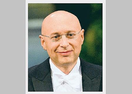 ஸ்டெபான் ஹெல் 10