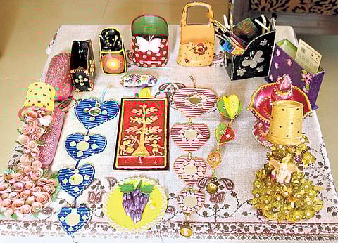 காய்ந்த சருகும் கலைப்பொருளே!