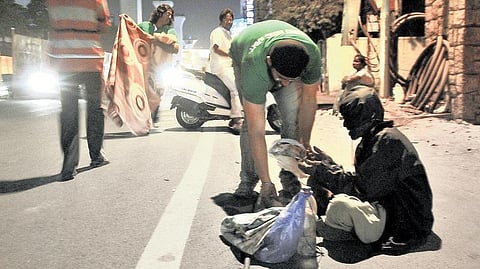 இரவில் ஓர் அர்த்தமுள்ள கொண்டாட்டம்