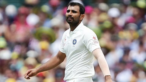 சிட்னி டெஸ்ட்: வறண்ட ஆடுகளம்; கோட்டை விடப்பட்ட கேட்ச்கள்; திருந்தாத பந்து வீச்சு