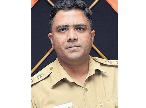 மாநிலத்திலேயே அதிக வழக்குகள் பதிவு﻿: மனைவியை கொடுமைப்படுத்துவதில் மதுரைக்கு முதலிடம்﻿ - நீலகிரி மாவட்டத்துக்கு பட்டியலில் கடைசி இடம்﻿