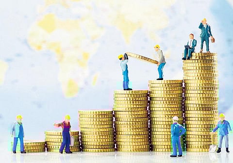 முதல் செலவு  - உறங்கும் பணமும் உழைக்கும் பணமும்