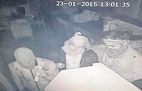 வங்கி கொள்ளையில் ஆந்திர கும்பலுக்கு வலை