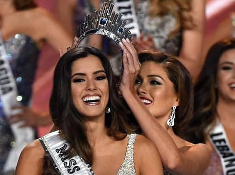 பிரபஞ்ச அழகி பட்டத்தை வென்றார் கொலம்பிய நாட்டு அழகி