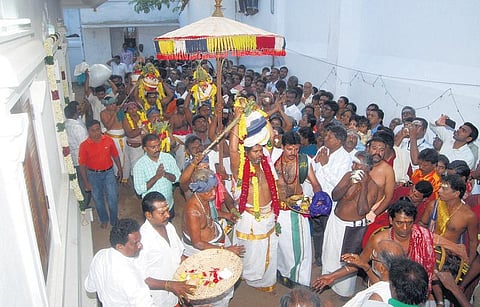 திருவொற்றியூர் பட்டினத்தார் கோயில் கும்பாபிஷேகம்