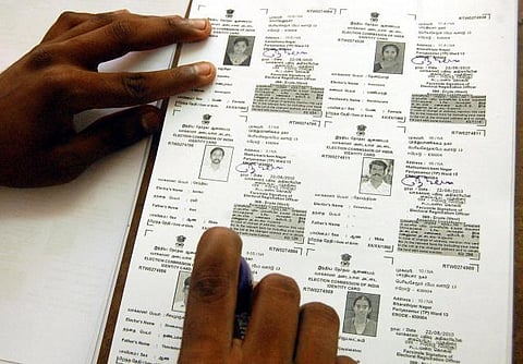 ஸ்ரீரங்கம் சட்டப்பேரவை தொகுதியில் திருத்தப்பட்ட வாக்காளர் பட்டியல்﻿: உயர் நீதிமன்றத்தில் தேர்தல் ஆணையம் உறுதி